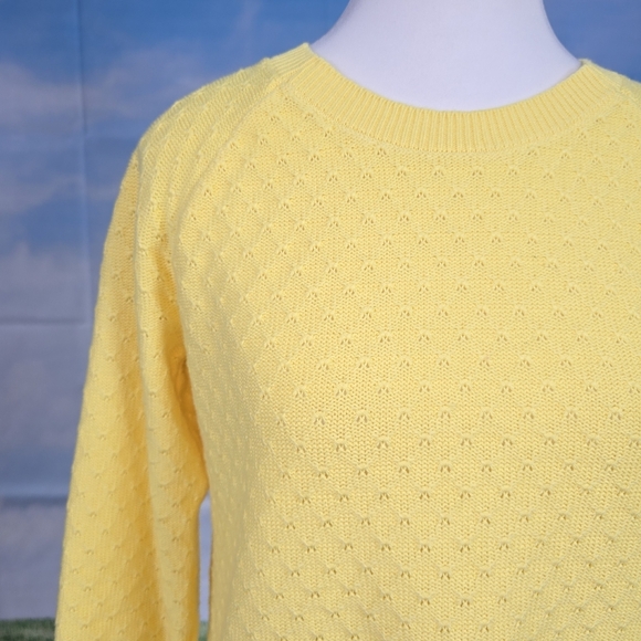 TALBOTS | 100% COTTON LIGHTWEIGHT PRETZEL KNIT CROPPED SLEEVE SWEATER - Picture 6 of 15